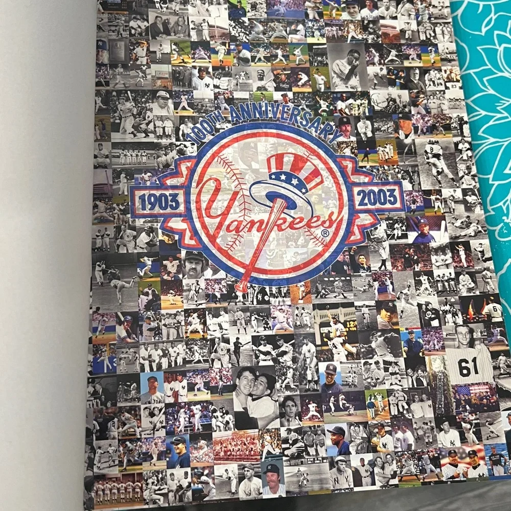 🔥⚾️ Vintage 2003 NEW YORK YANKEES MLB  Official Yearbook 100th Anniversary - EUC